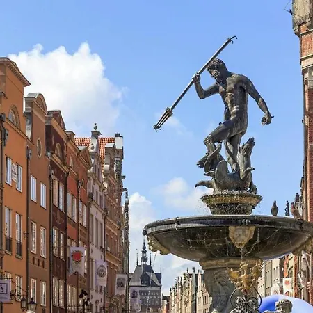 Central Gdansk&sz6/5 * Gdansk