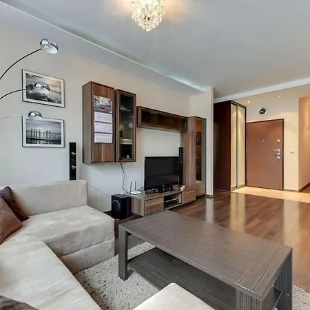 Central Gdansk&sz6/5 *